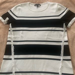 Banana Republic black/white spring/summer sweater, Size M